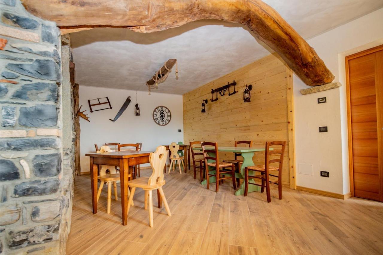 Agriturismo La Cascina B&B Сан Феделе Интелви Екстериор снимка
