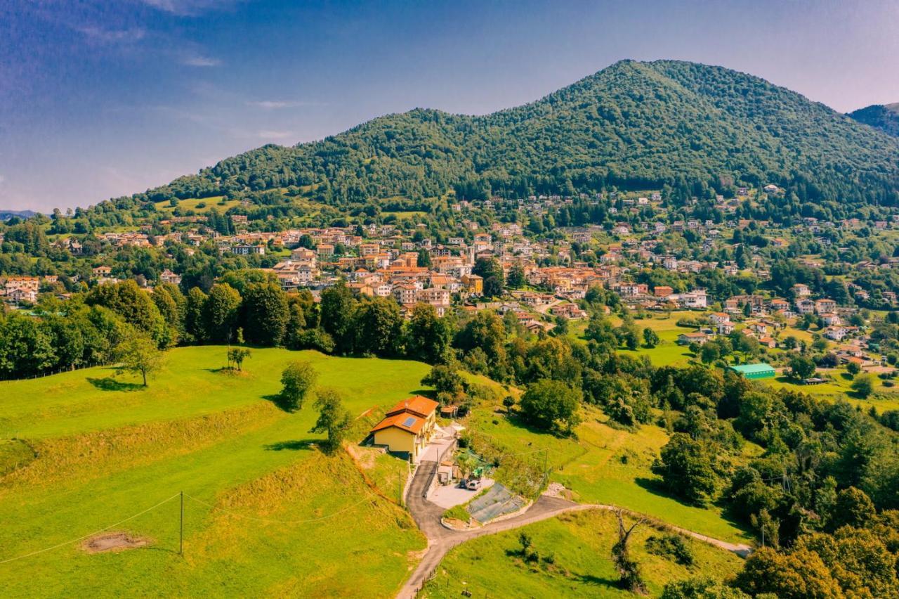 Agriturismo La Cascina B&B Сан Феделе Интелви Екстериор снимка
