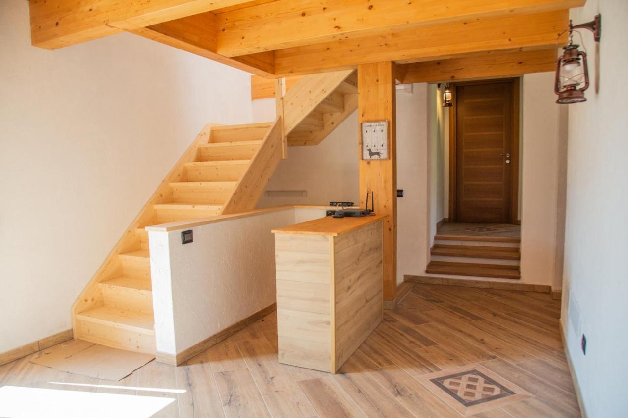 Agriturismo La Cascina B&B Сан Феделе Интелви Екстериор снимка