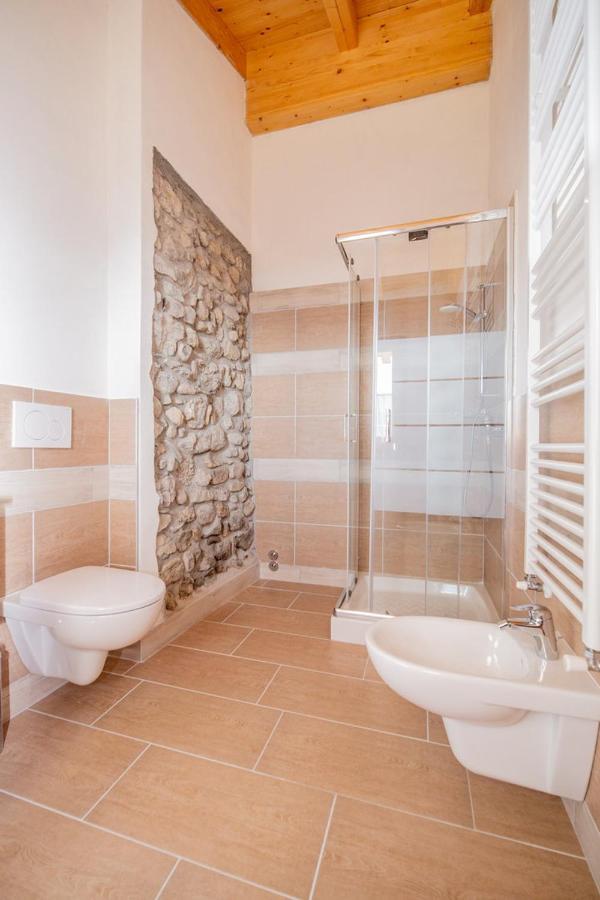 Agriturismo La Cascina B&B Сан Феделе Интелви Екстериор снимка